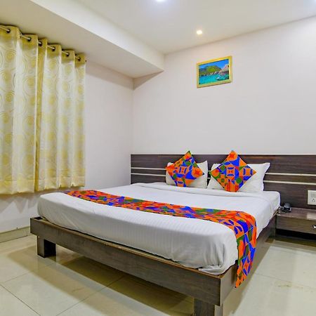 Fabhotel Grand Raj Индаур Экстерьер фото