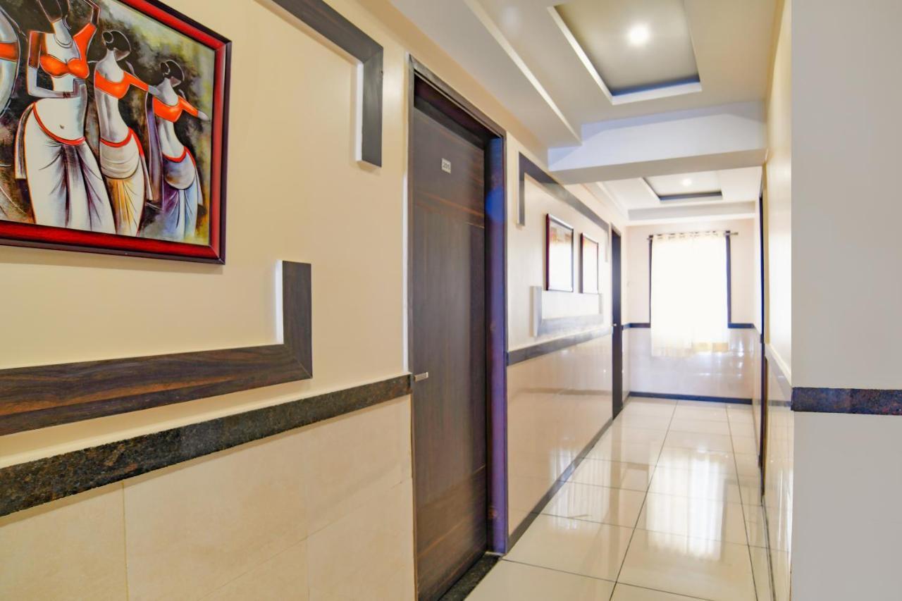 Fabhotel Grand Raj Индаур Экстерьер фото