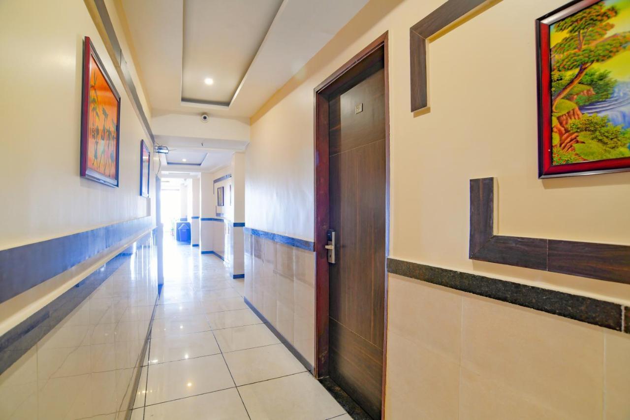 Fabhotel Grand Raj Индаур Экстерьер фото
